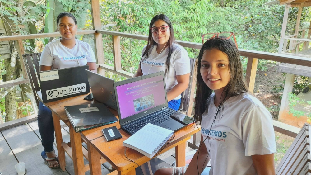 Adolescents-from-UNMUNDO-|Central-America-Girl-Leaders|Central-America-Girl-Leaders-1|Central-America-Girl-Leaders-2 |||