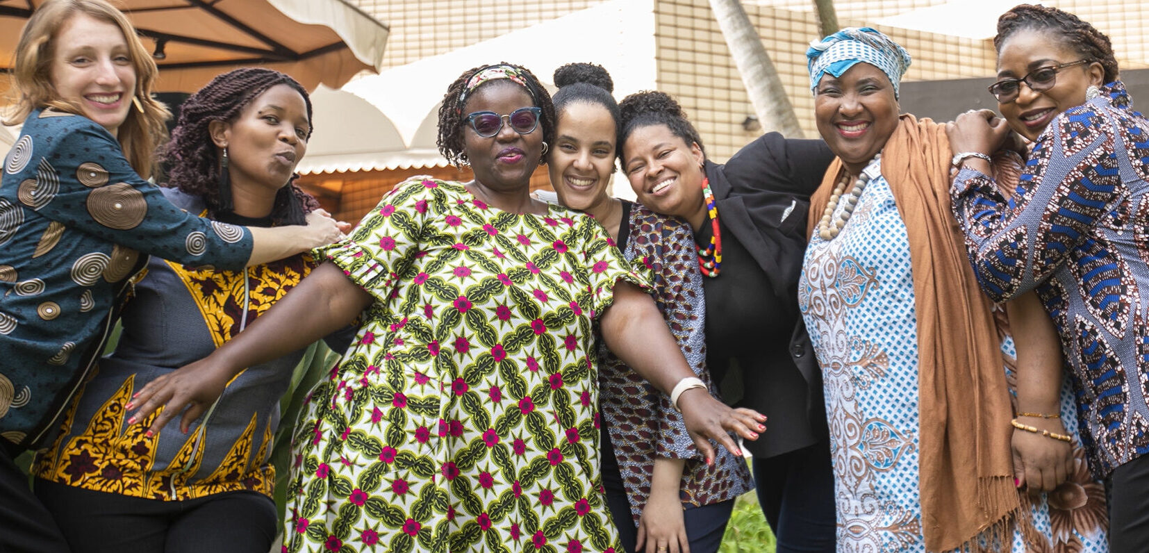 Lindelwe Mapurisa with members of the Rise Up Together Global Team